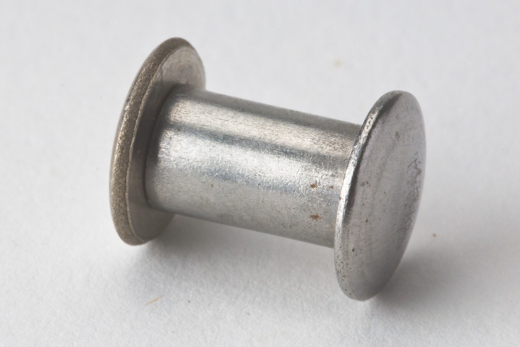 Hammer drive rivets SIM (SIM assembly rivets)  LE RIVET FORE: manufacturer  of all rivets from all material